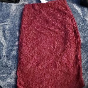 Lace Pencil skirt